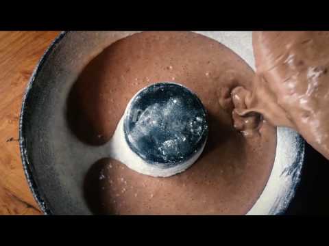 Bolo de chocolate com farinha de banana verde