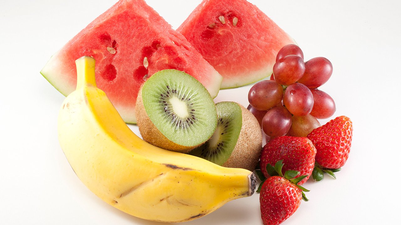 pessoa com diabetes pode comer frutas? quais?