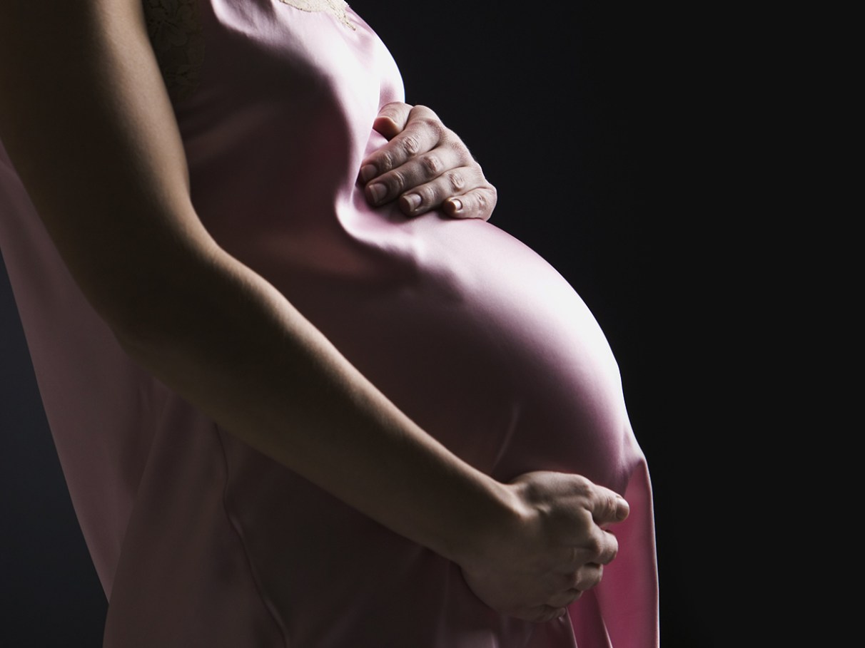 Normal ou cesárea? Conheça riscos, mitos e benefícios de cada tipo