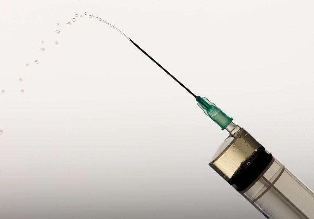 Seringa de vacina para gripe universal