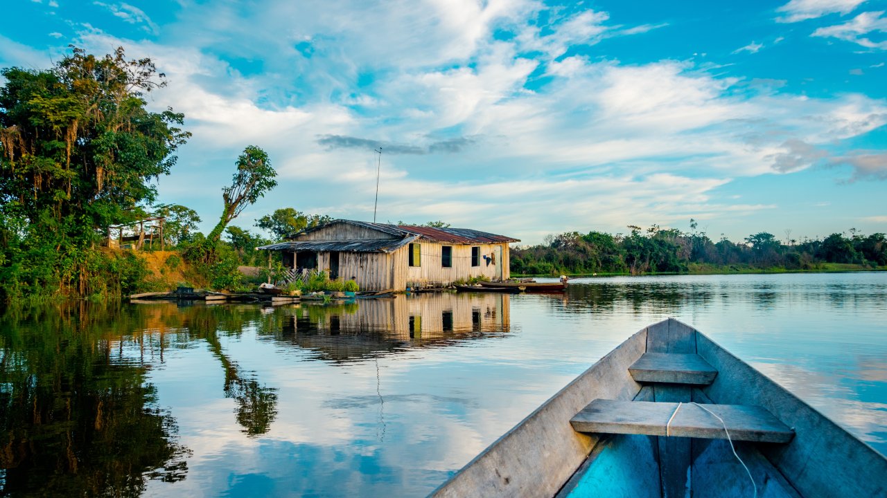 populações amazônicas a acesso à saúde
