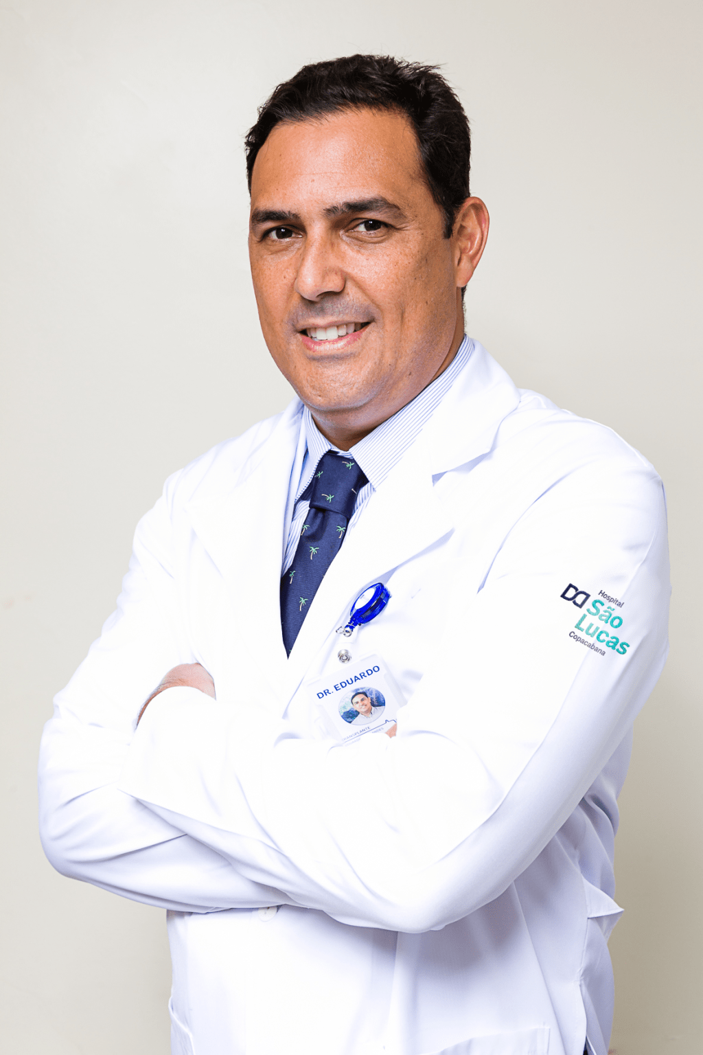 Eduardo Fernandes, cirurgião especialista em transplante de órgãos do abdômen do São Lucas Copacabana -