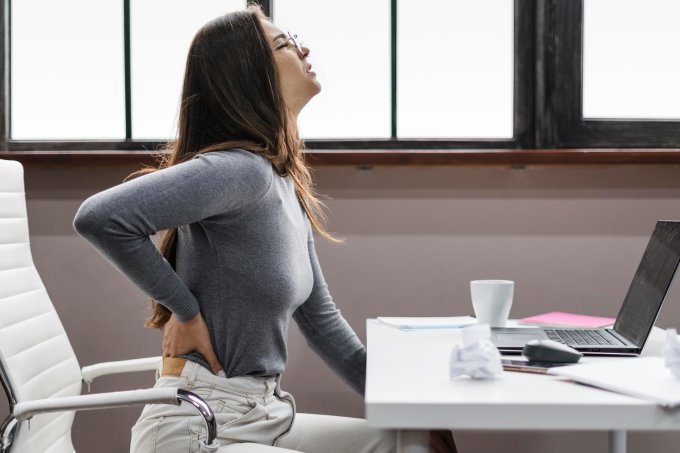 Queixas de dor nas costas aumentaram no mundo, revela estudo - VEJA Saúde