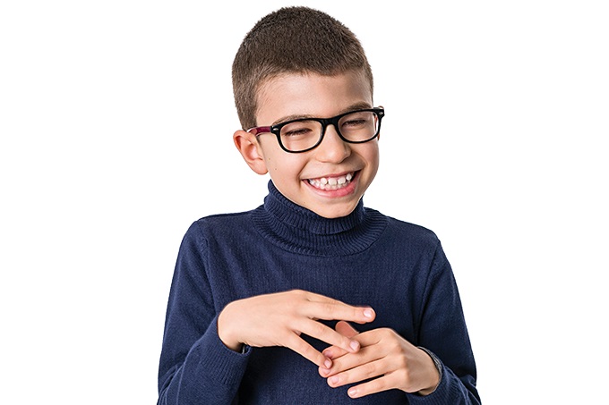 saude-ocular-oftalmologia-oculos-crianca-bullying