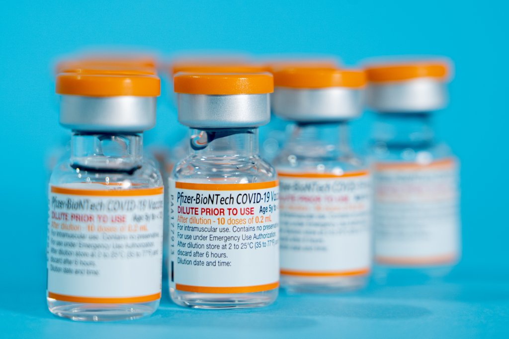 saude-vacina-imunizante-covid-19-coronavirus-pediatrica-pfizer