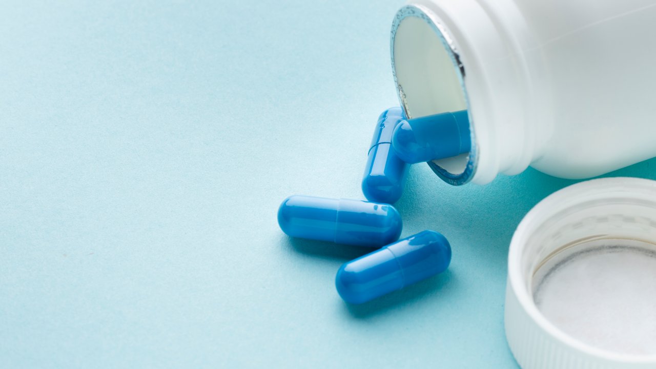 saude-medicina-medicamentos-remedios-farmacos-antibioticos-tratamento-comprimido