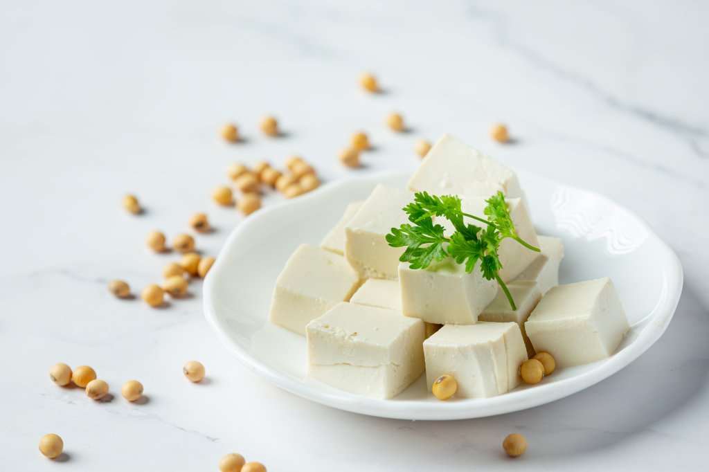 tofu-quais-os-beneficios-e-como-inserir-na-dieta