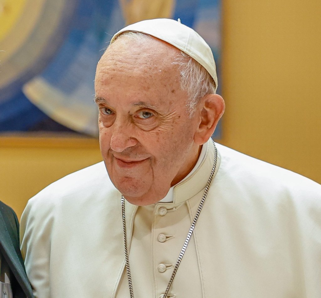 AVC e falha cardíaca “irreversível”: entenda causa da morte do Papa Francisco