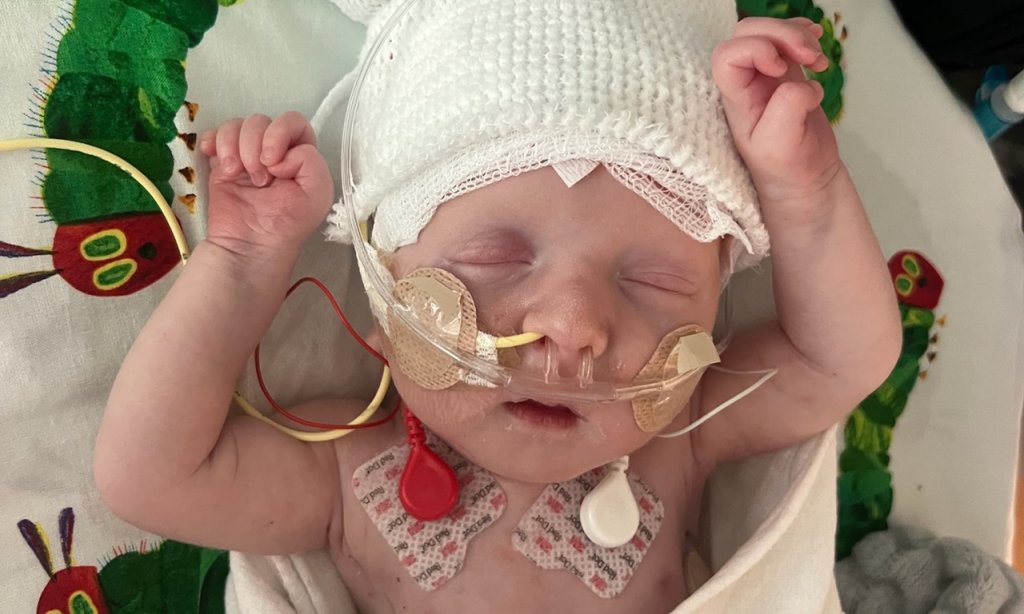 Tratamento ‘edita’ DNA para salvar a vida de bebê nos EUA; entenda