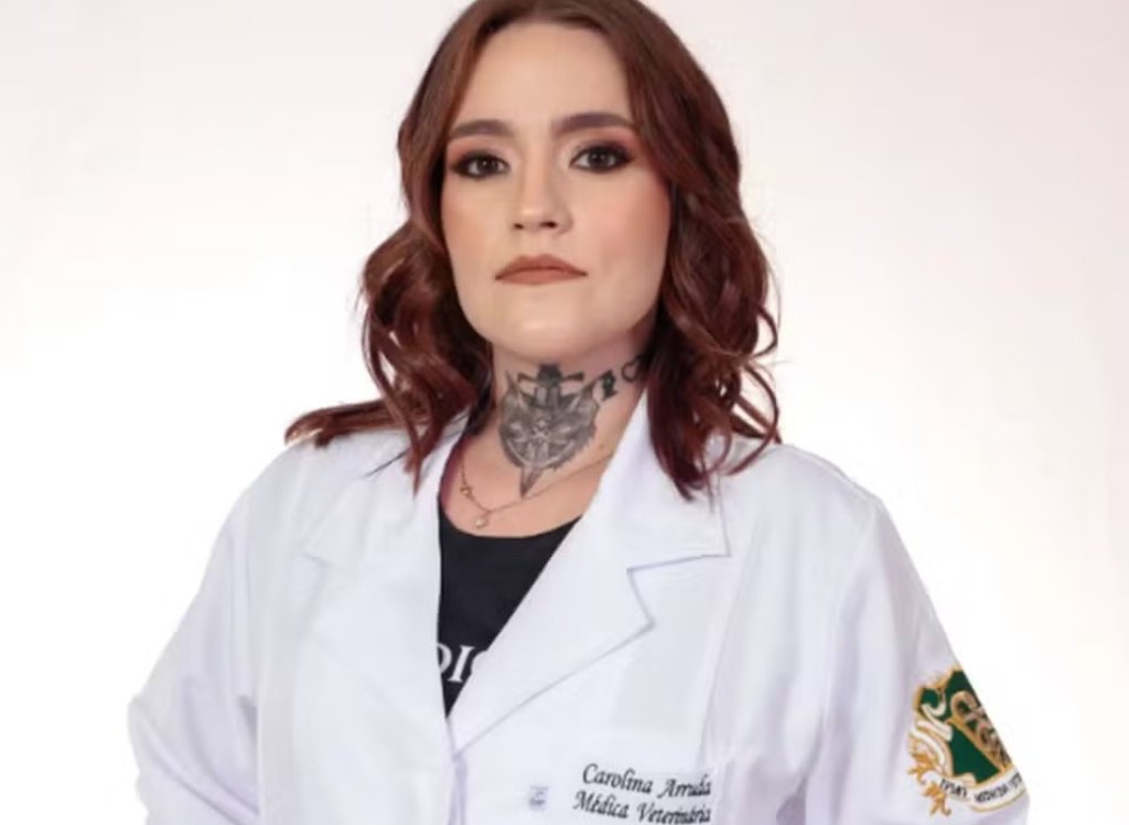 Jovem com “pior dor do mundo” passa por tratamento que “reinicia” o cérebro