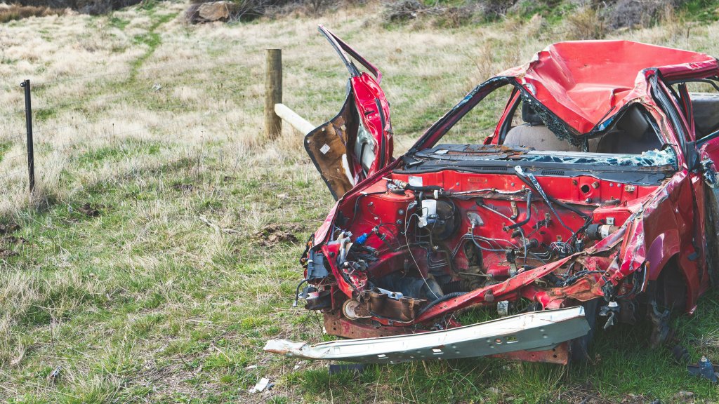 Acidente de trânsito: o que fazer (e não fazer) nos primeiros socorros